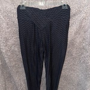 scrunch butt leggings